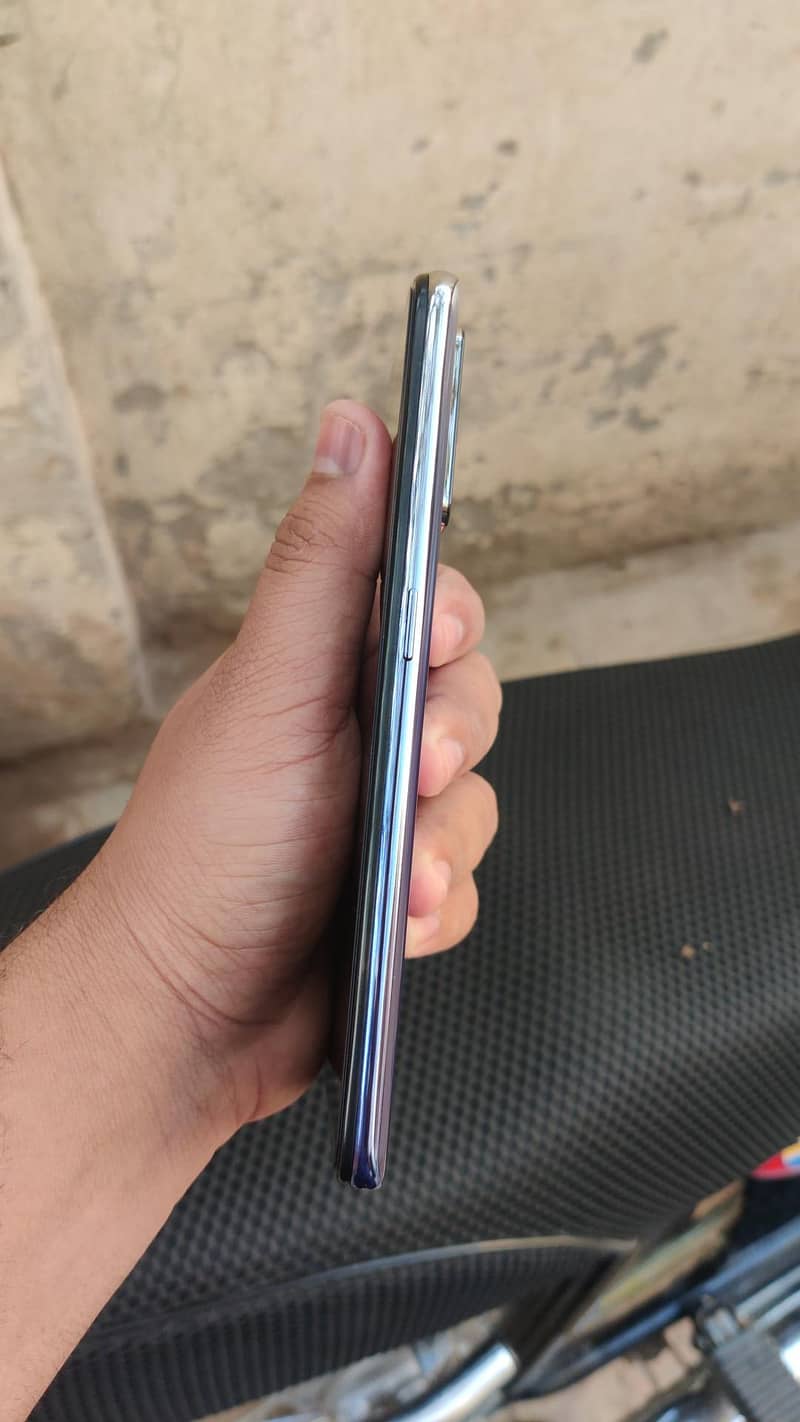 OPPO F19 5