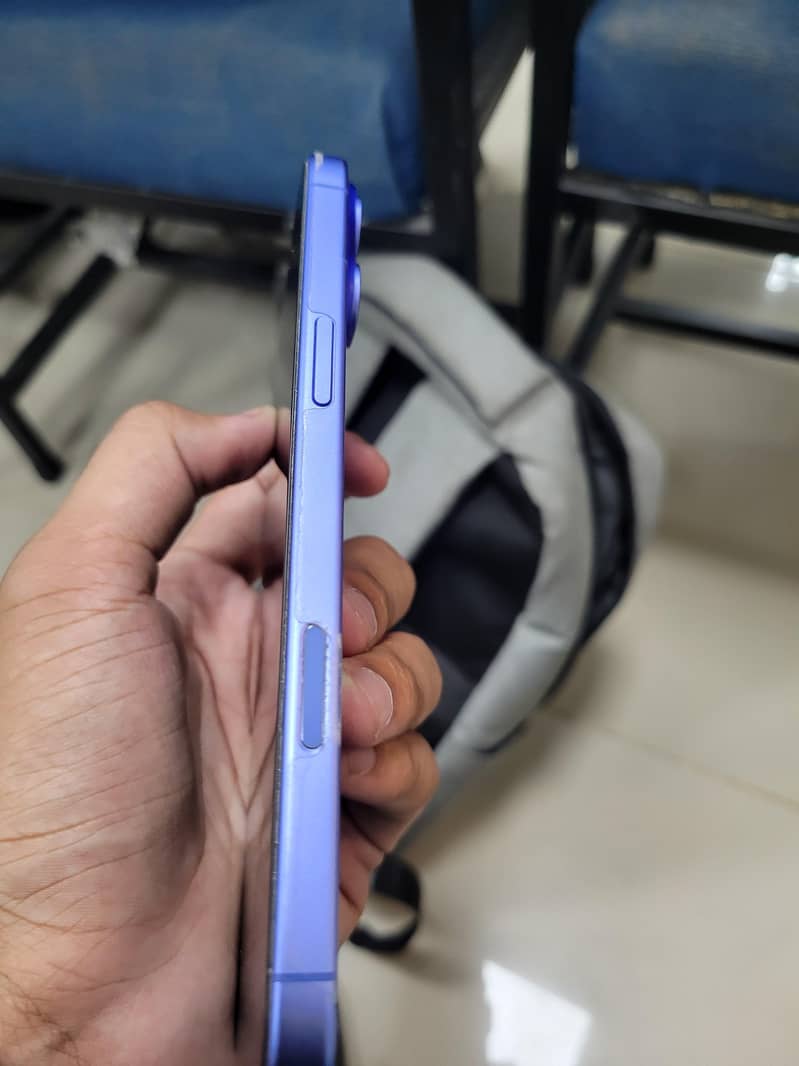 Apple iPhone 16 Plus 3