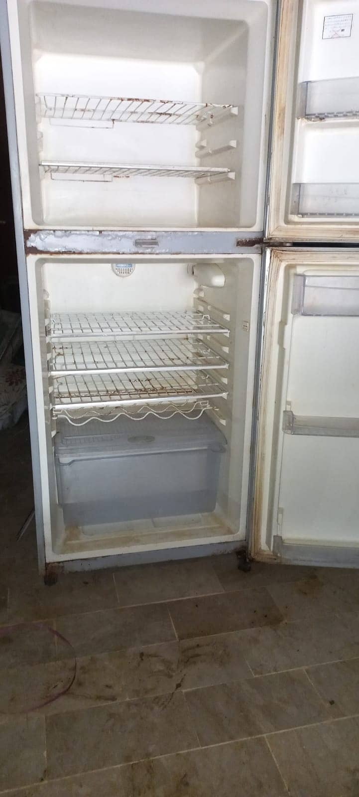 Dawlance fridge 2