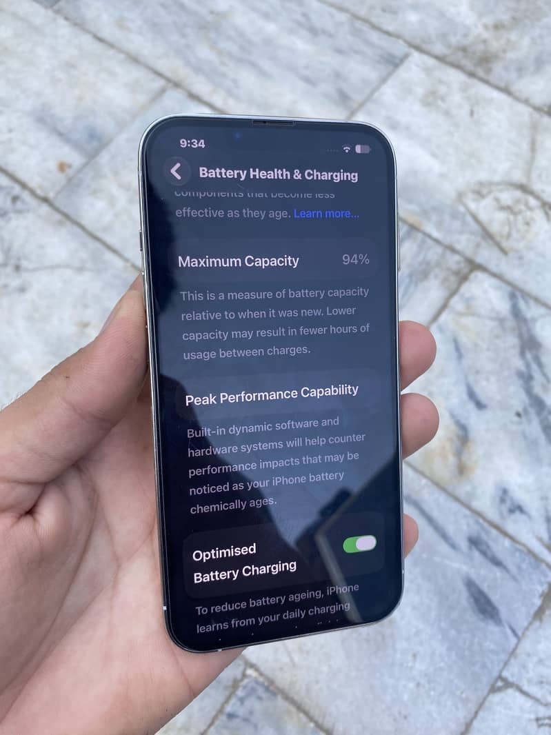 Apple iPhone 13 Pro 0