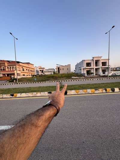 Dha 5 sector B johar bulivad pair plots for sale
