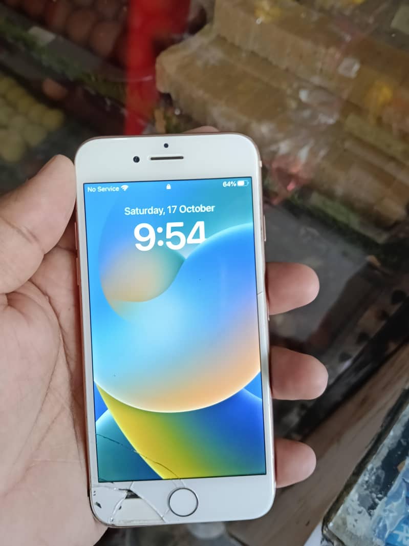 Apple iPhone 8 1