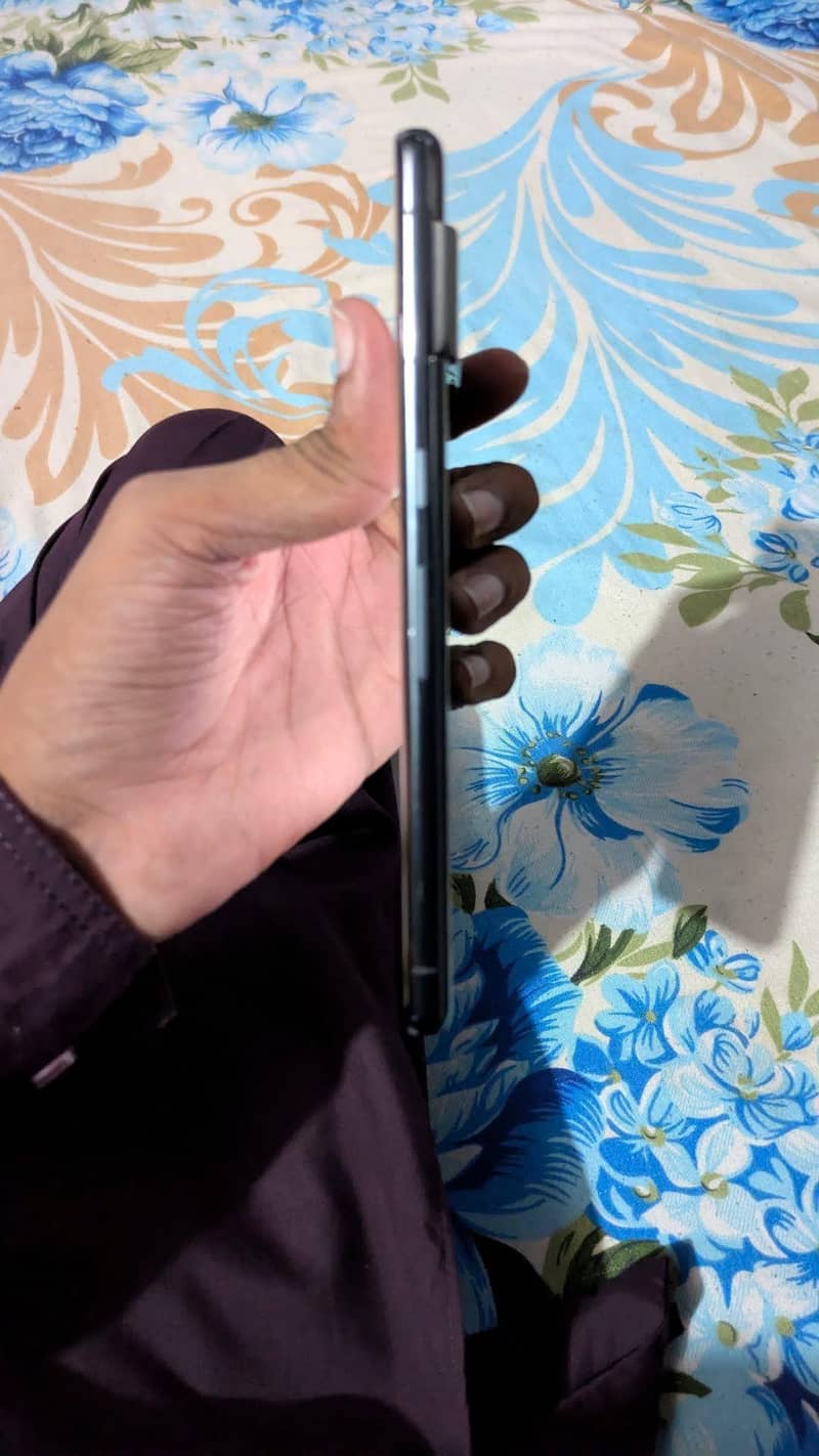 Google Pixel 7 Pro 4
