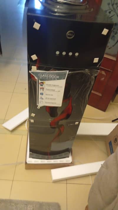 Pell water dispenser double door