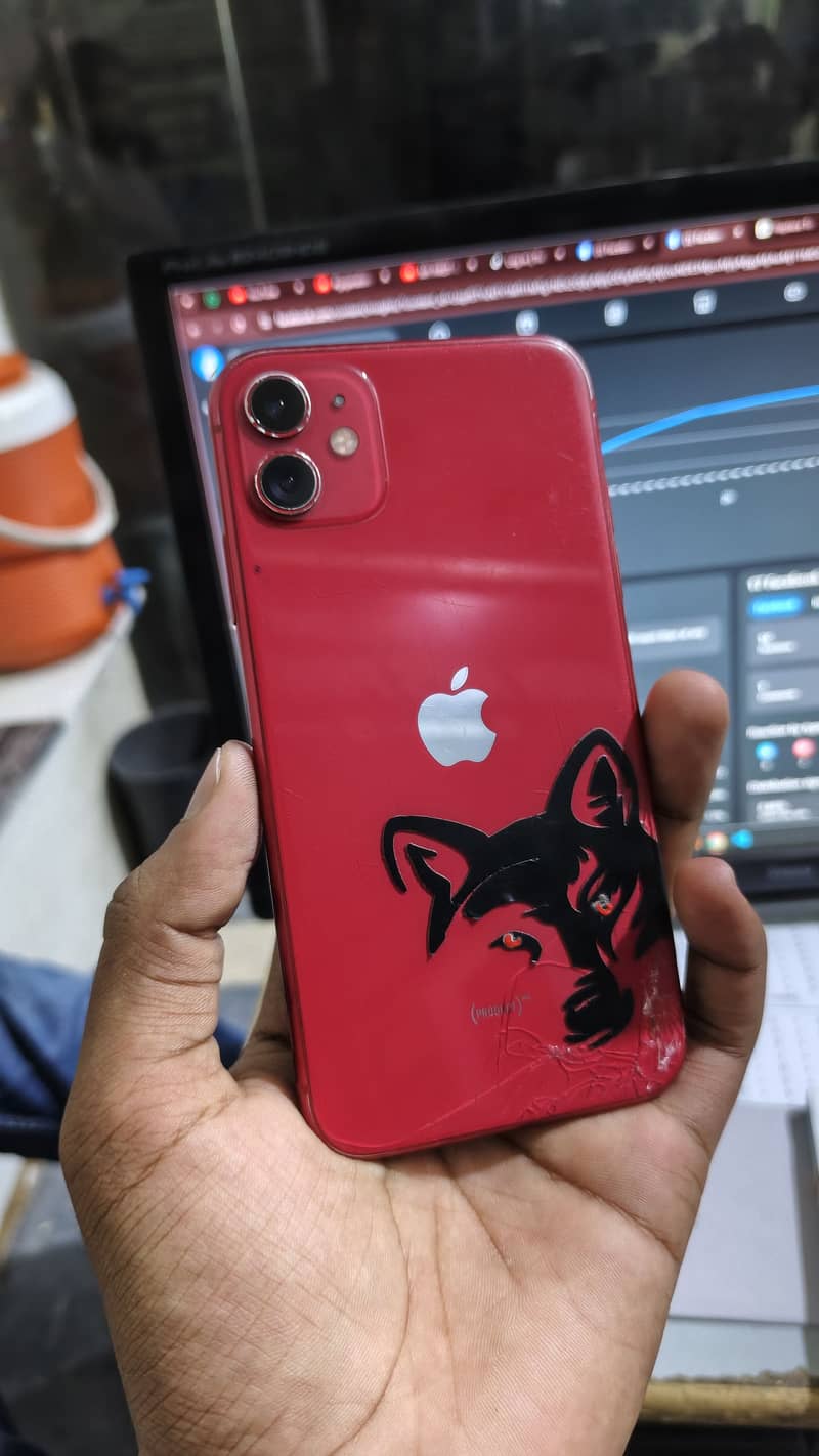 Apple iPhone 11 0