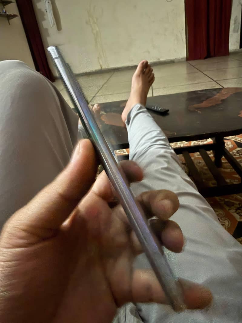 Samsung Mobile Note 10 Plus 5