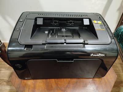 used HP laserjet printer P1102w working in good condition