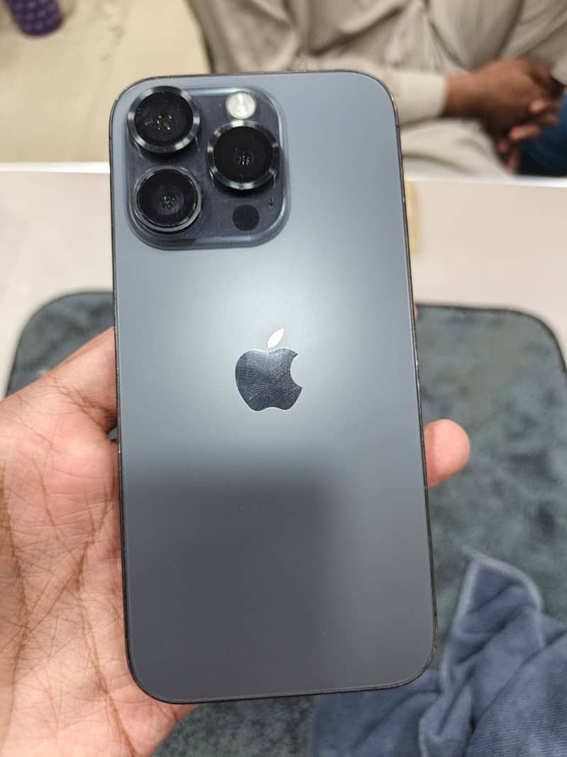 Apple iPhone 15 Pro 5