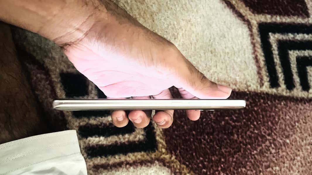 Huawei Mate 10 4