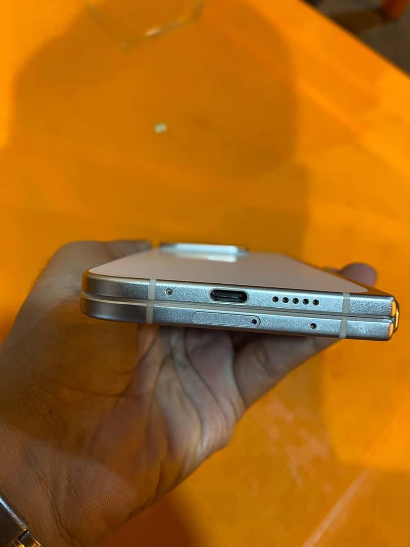 Google Pixel 9 Pro Fold 7