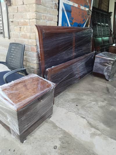 King size bed / double bed / double bed with side table/bed for sale
