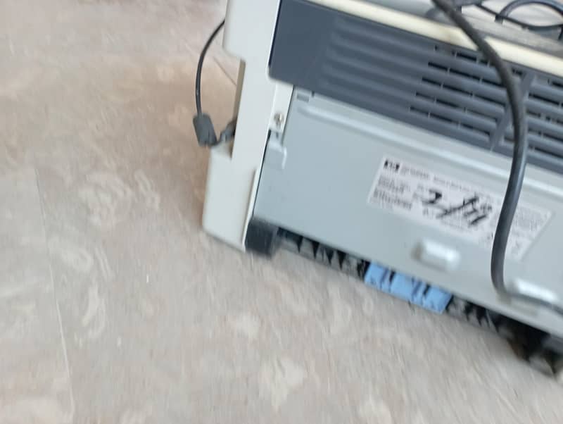 Printer hp 1022 1