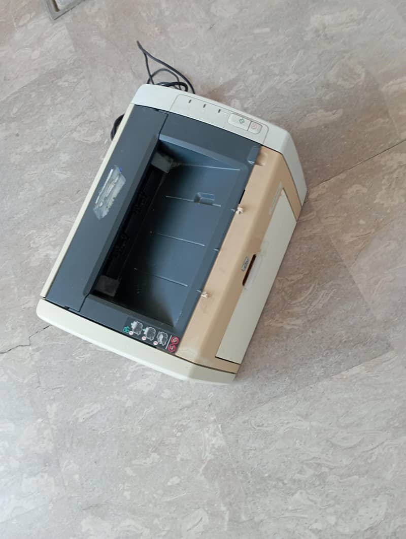 Printer hp 1022 4