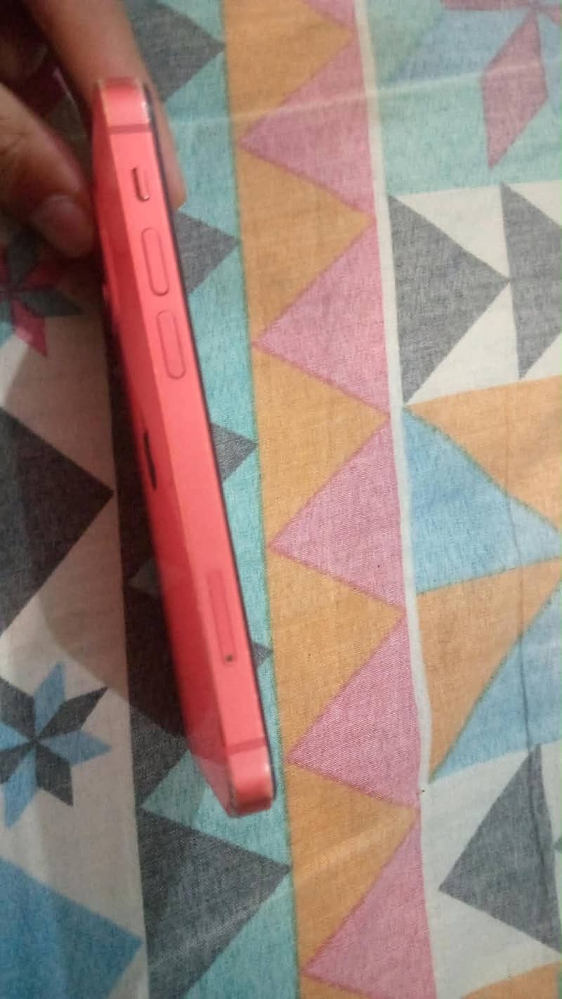 Apple iPhone 12 mini 1