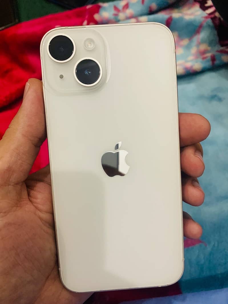 Apple iPhone 14 3