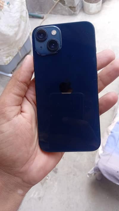 Apple iPhone 13