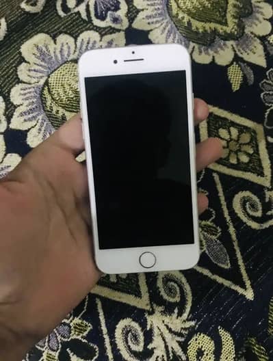 Apple iPhone 7 urgent for sale