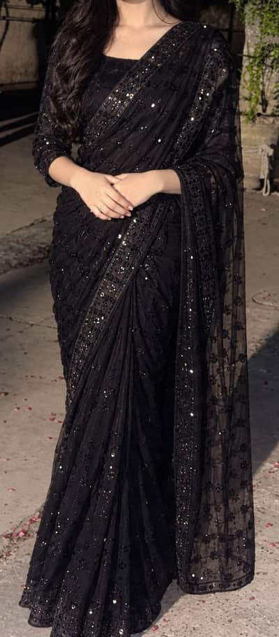 Beautiful Saree for Wedding & Party Wear
