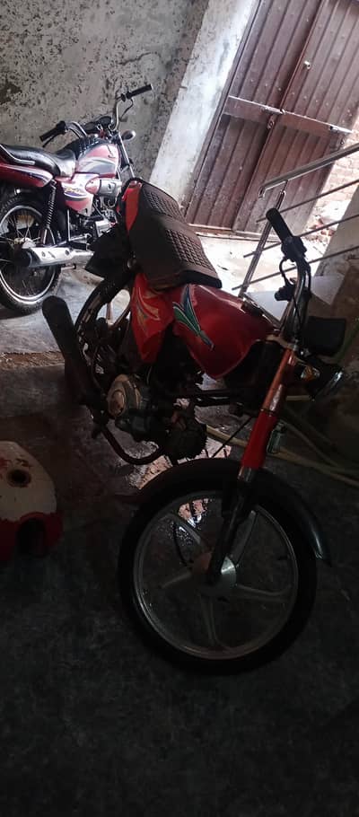 eagle bike 100cc for sale in Lahore