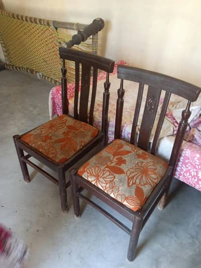dining table +6 chairs