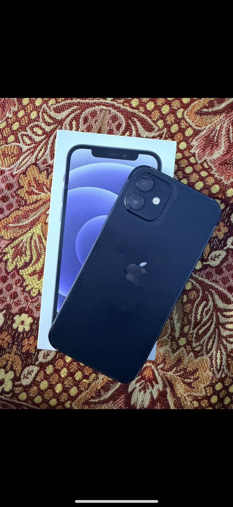 Apple iPhone 12 4