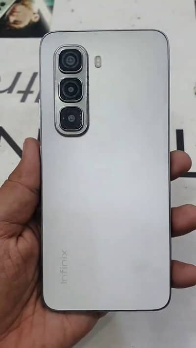 Infinix Hot 50 (Titanium Grey) (8/128)