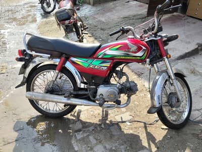 Honda CD 70 documents clear model 21+22, call 03060445816
