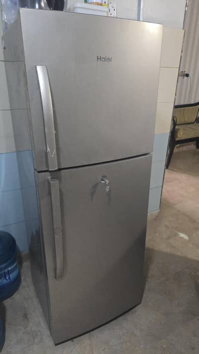 Hair HRF 276 REFERIGERATOR 70/30 FRIDGE/FREEZER