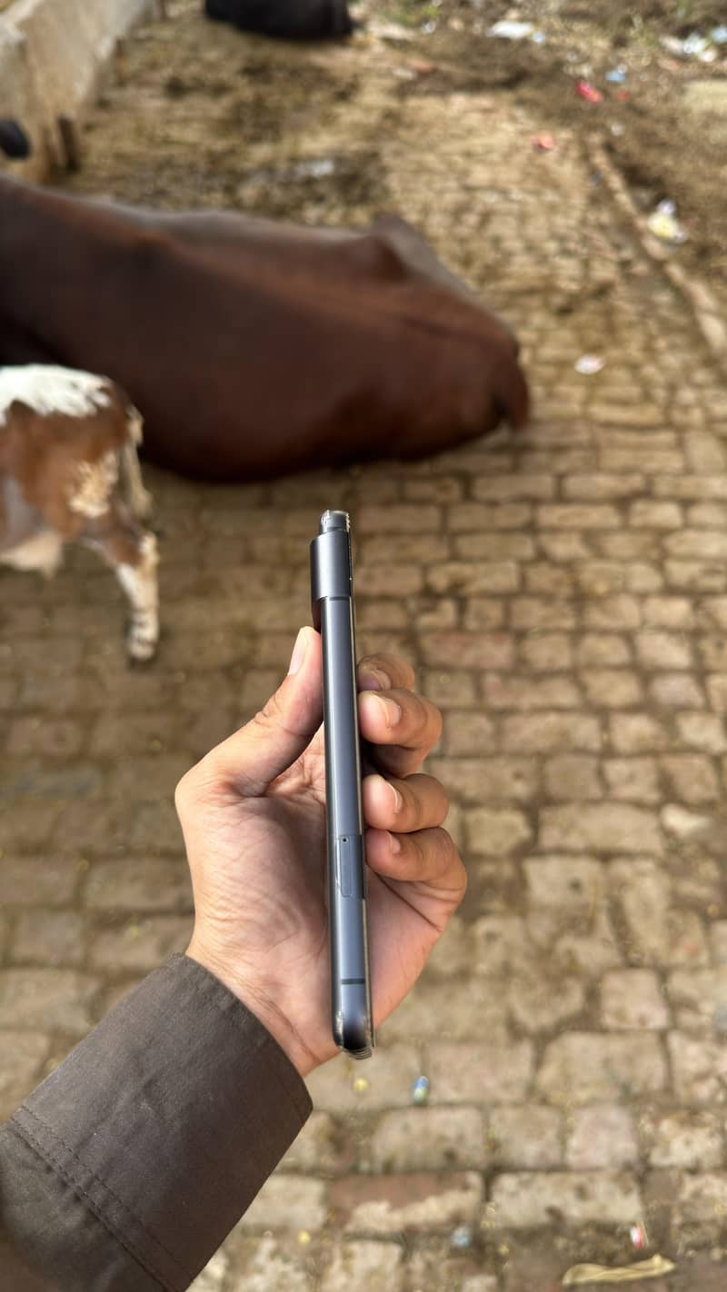 Google Pixel 8 2