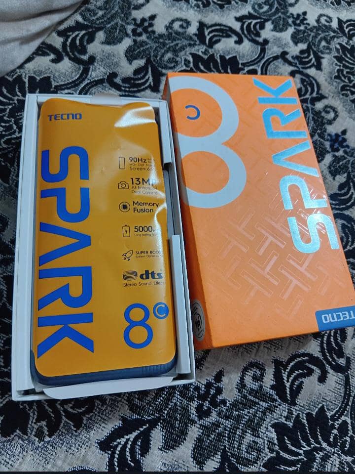 Tecno Spark 8C 0