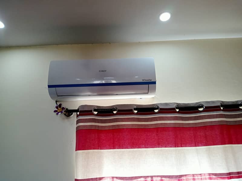 Very Less Use New Condition Split AC 3