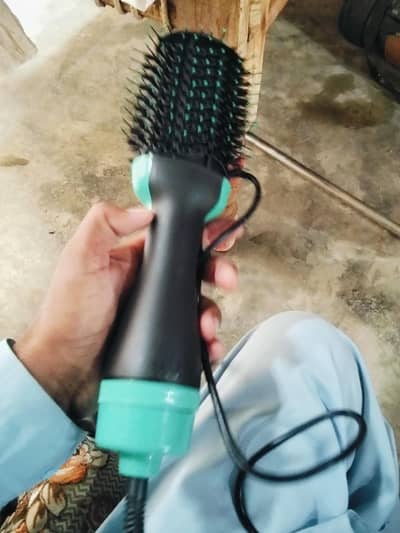 Hair dryer