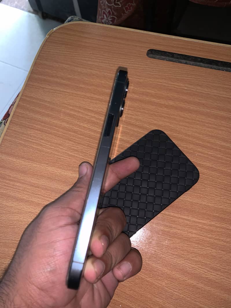 Apple iPhone 12 Pro Max 6