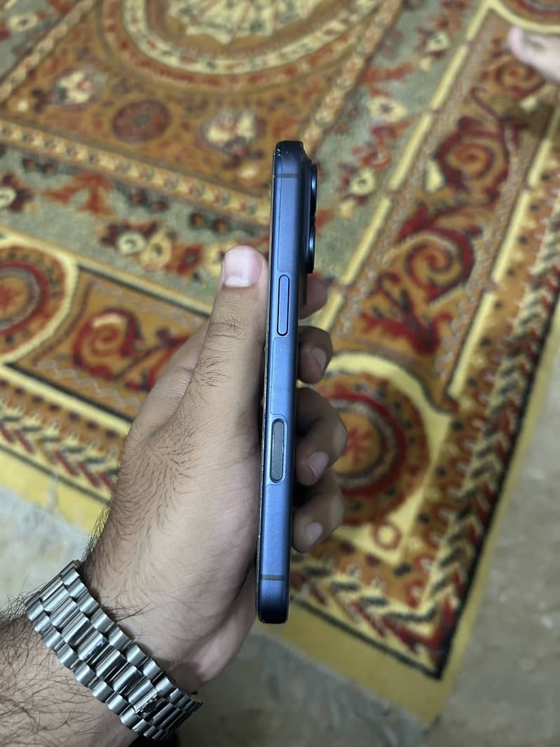 Apple iPhone 17 Pro 2