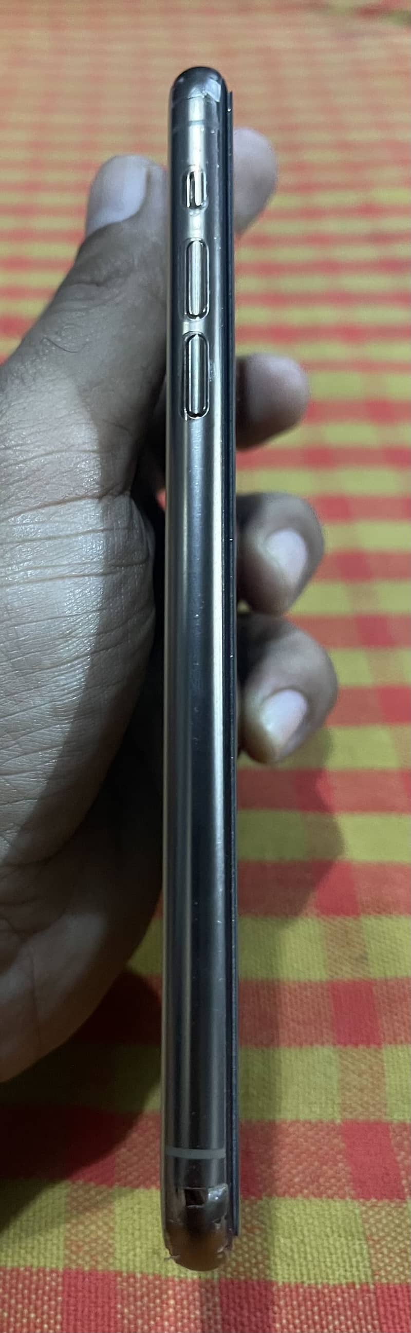 Apple iPhone 11 Pro Max 2