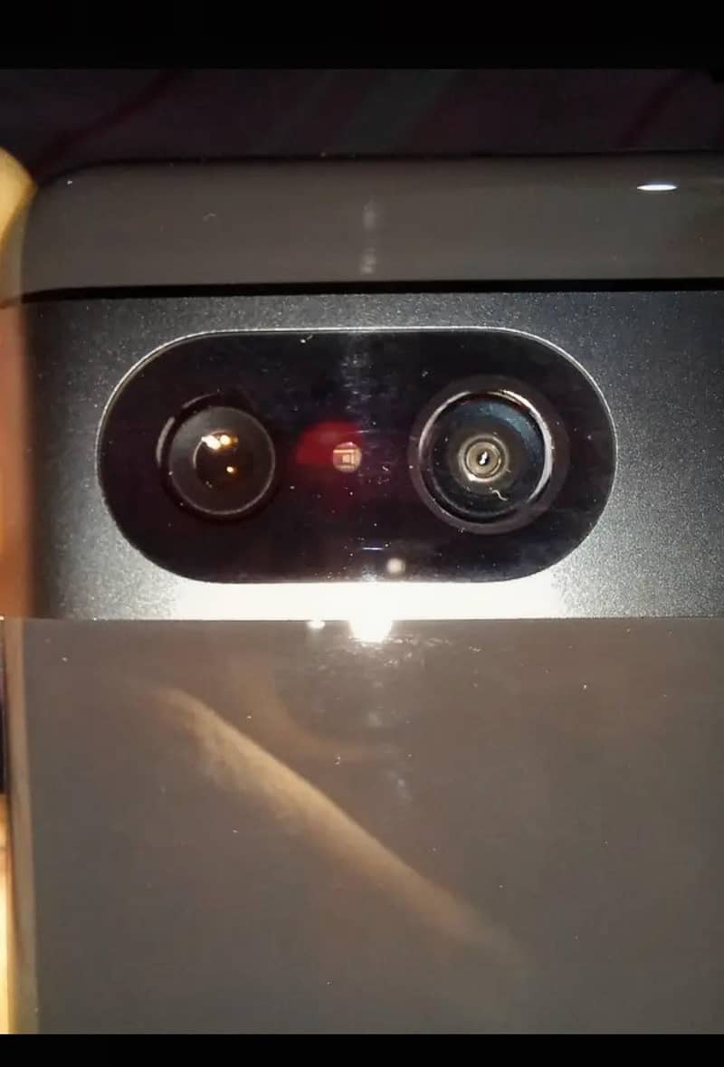 Google Pixel 8 2
