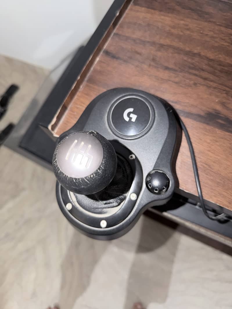 Logitech G29 + shifter 1