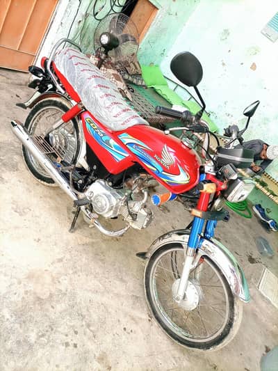 Honda CD 70 2024 model (03231380320) Dairct call.