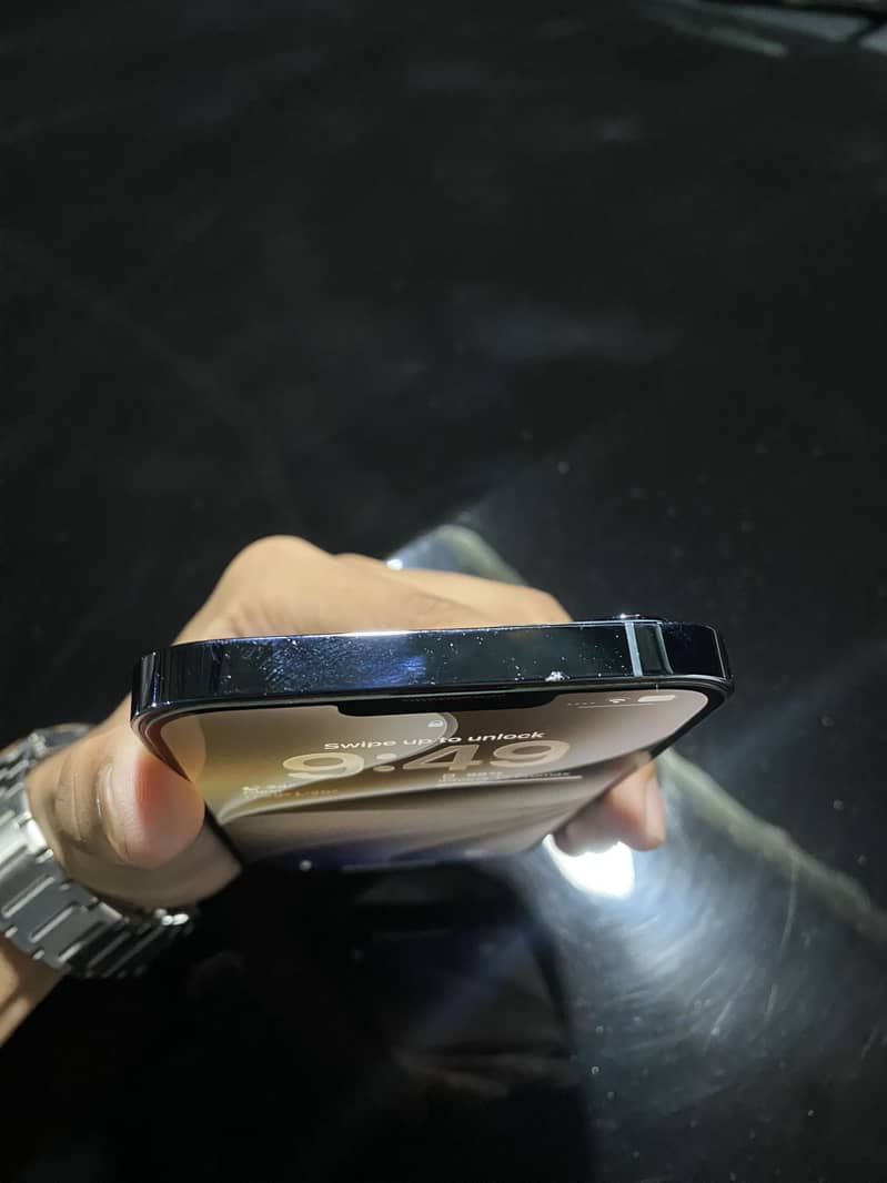 Apple iPhone 13 Pro Max 3
