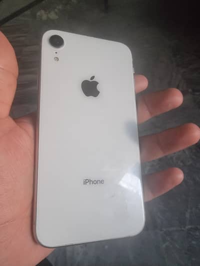 Apple iPhone XR