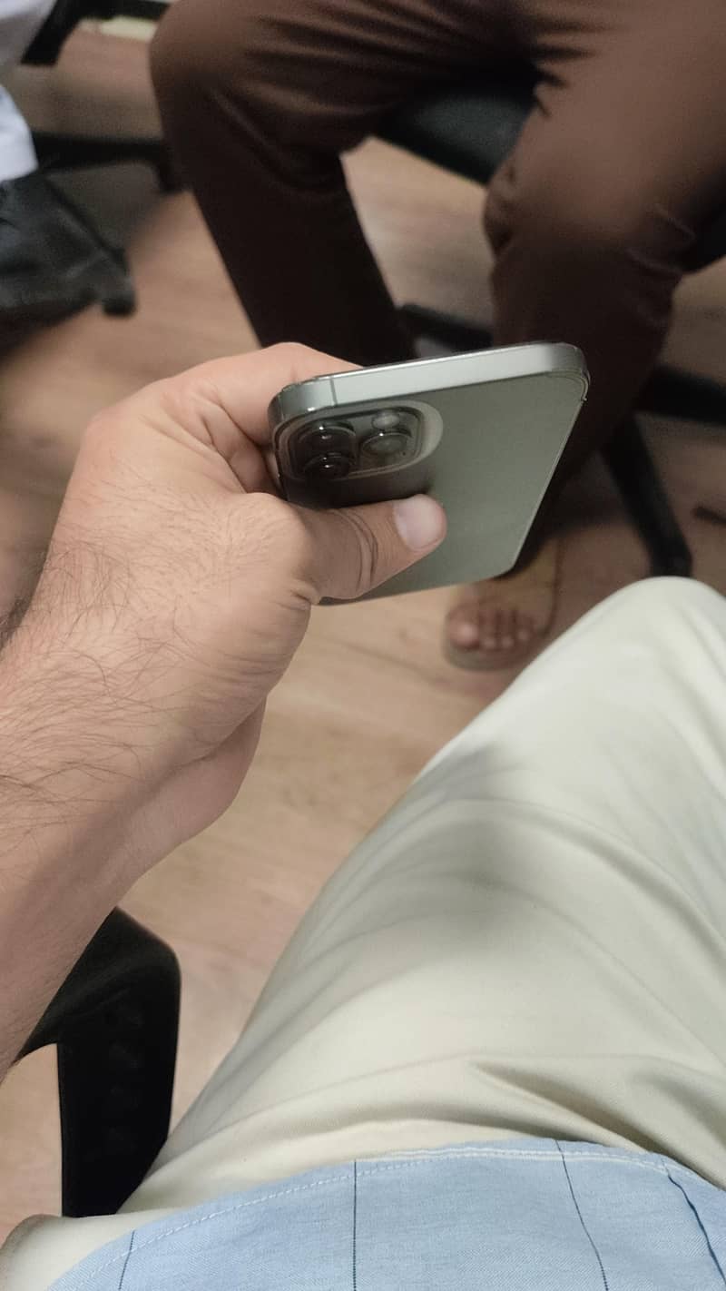 Apple iPhone 12 Pro 3