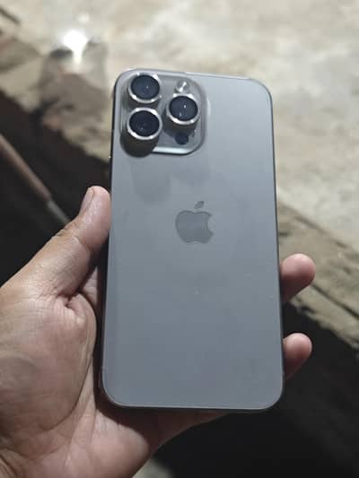Apple iPhone 15 Pro Max