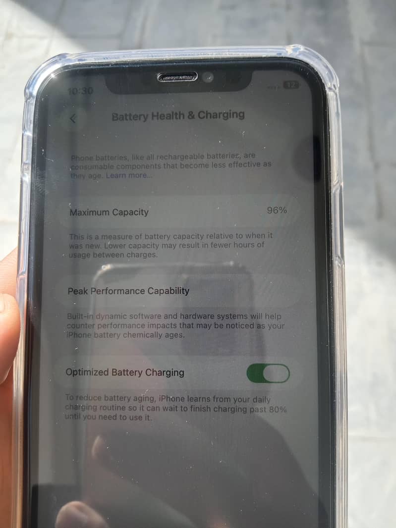Apple iPhone 11 7