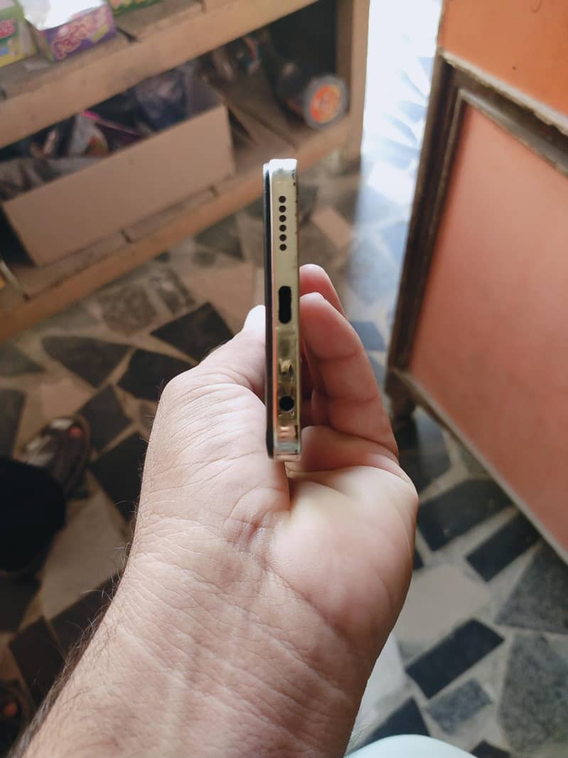 Tecno CAMON 20 5