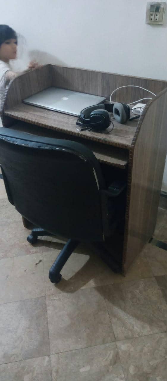 Computer Table Laptop Table 2