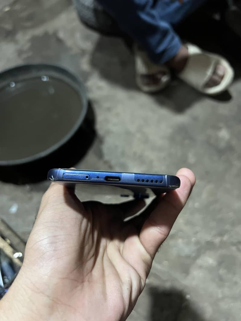 I tel 6