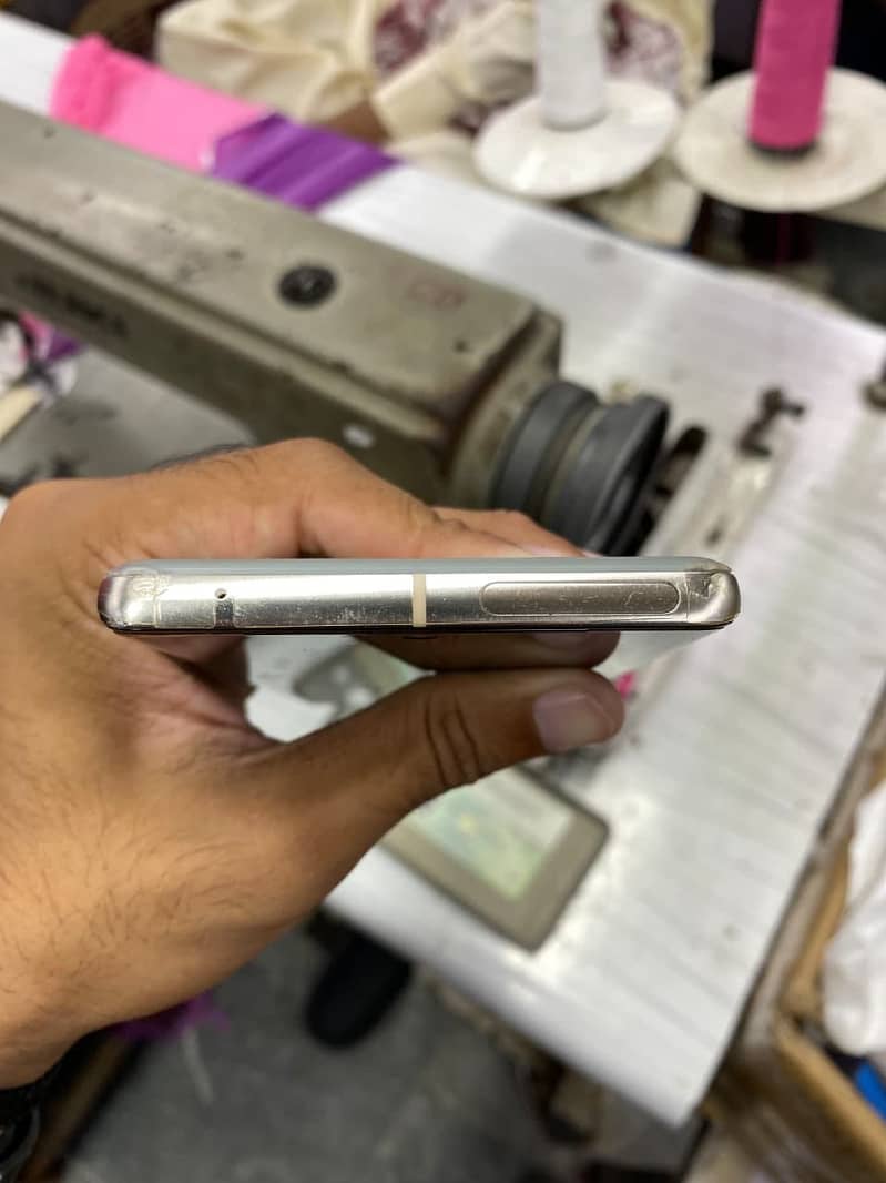 Google Pixel 7 Pro 6