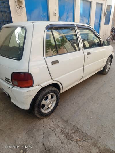 Daihatsu Cuore 2001 0/3/0/0/7/2/6/4/7/3/8