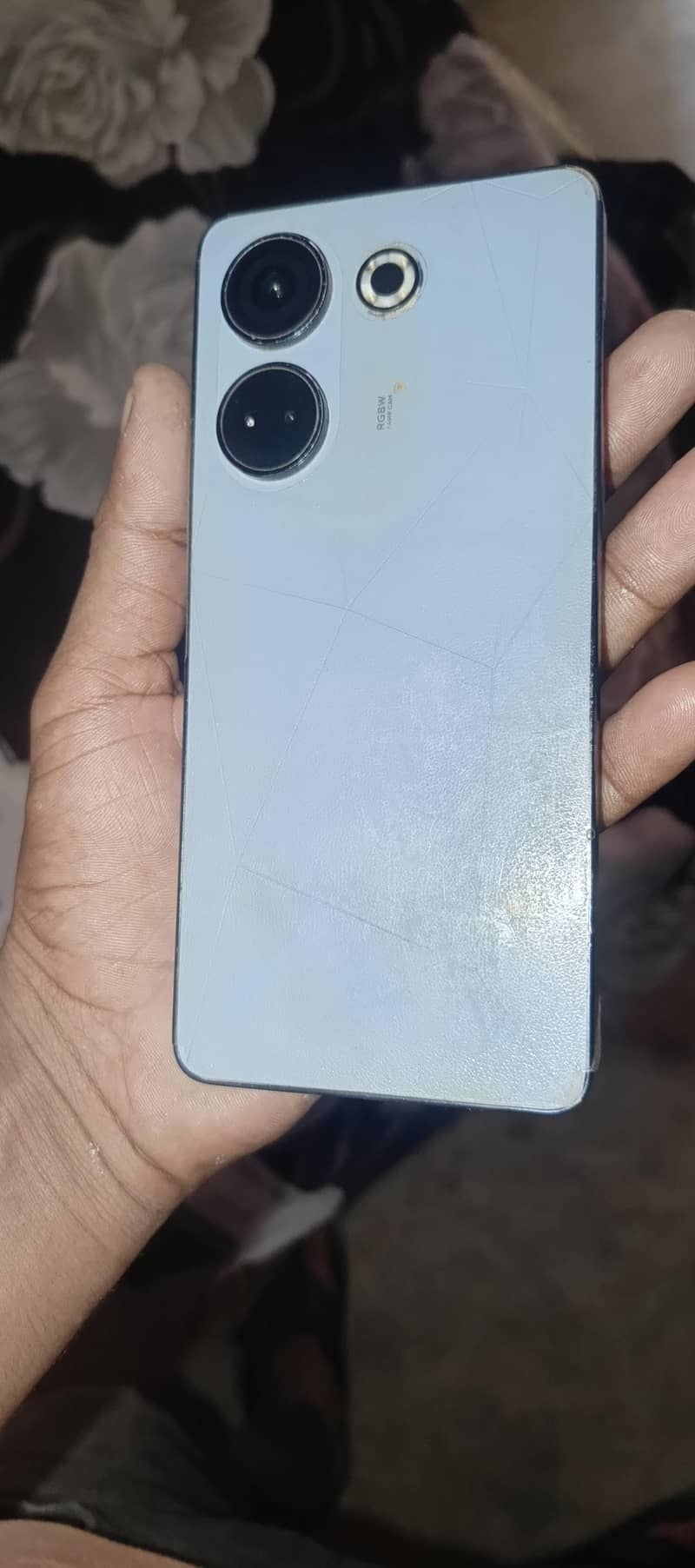 Tecno CAMON 20 1