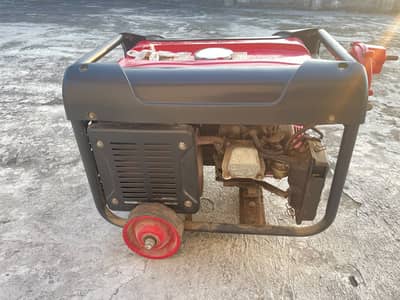 Lutian Generator LT3600ES 2.8kW Self-Start Used